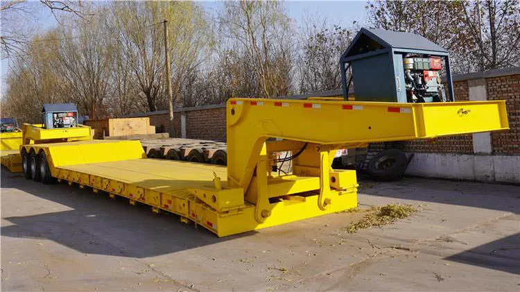 Tri Axle Heavy Duty Hydraulic Gooseneck Lowboy Tri Axle Heavy Duty Hydraulic Gooseneck Lowboy